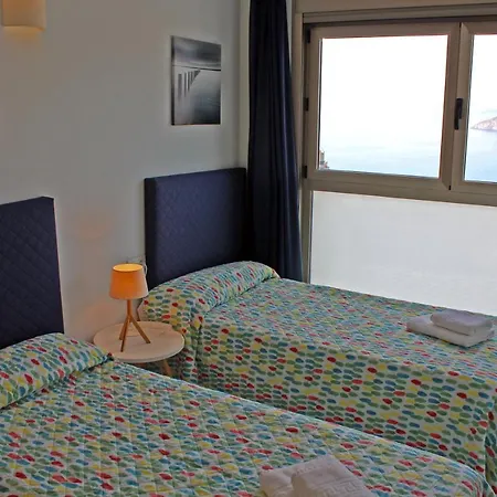 Daire Skyline 33 Two Bedroom With Sea Views Benidorm