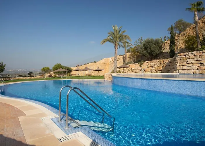 Apartamento Skyline 33 Two Bedroom With Sea Views