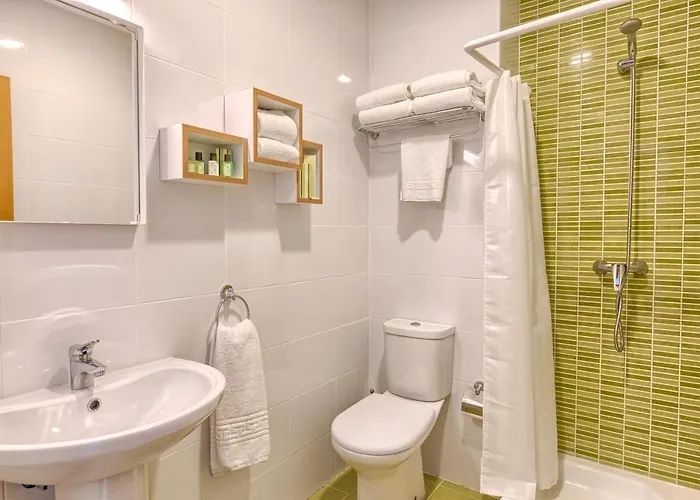 Skyline 33 Two Bedroom With Sea Views Apartamento Benidorm